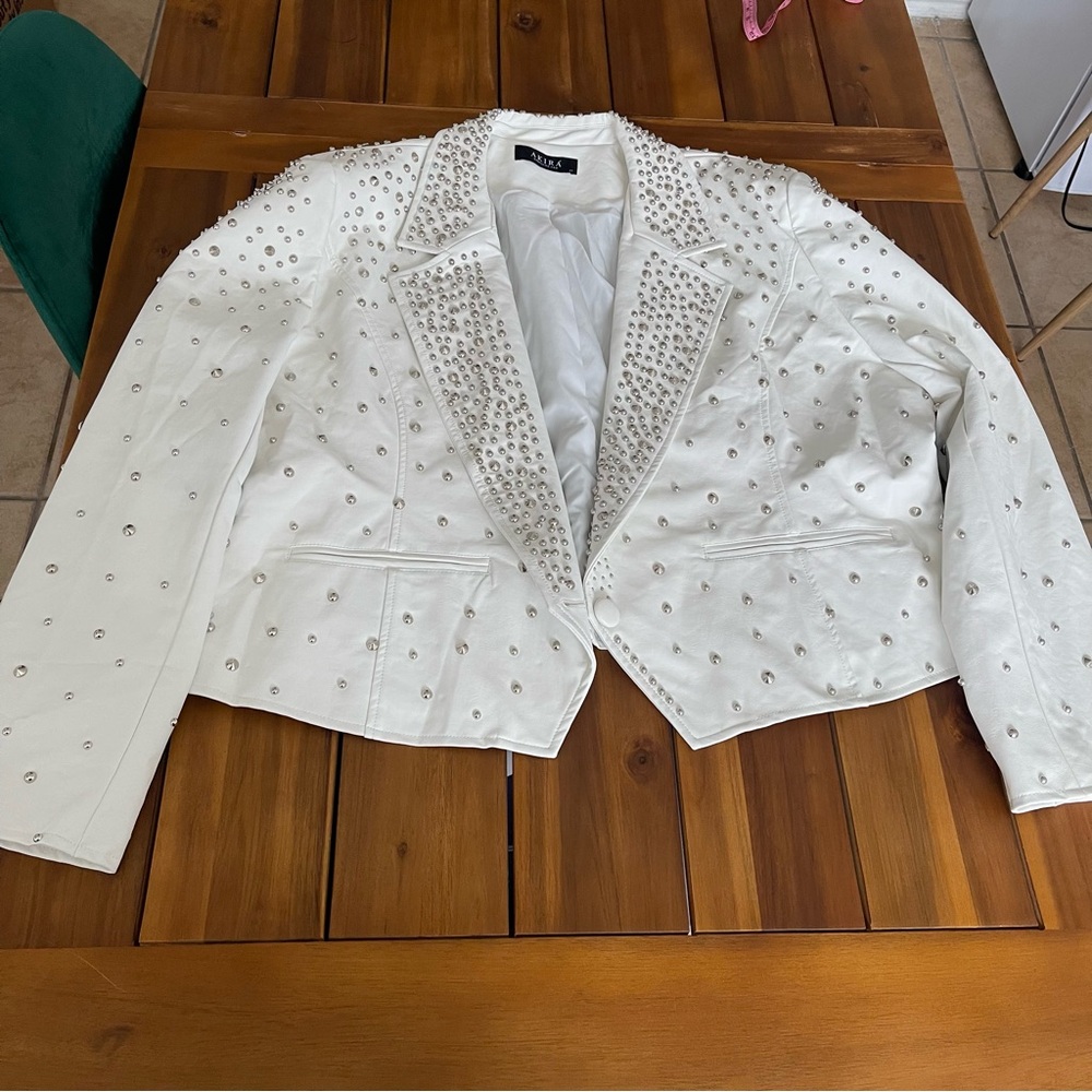 AKIRA White Studded Blazer - Picture 8 of 10